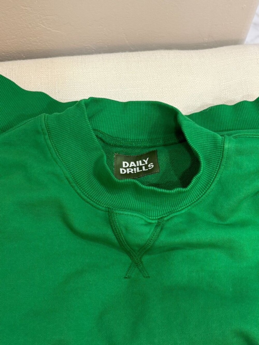 Daily Drills VGUC Vintage Crew & Mini Shorts Set XS/S in Kelly Green - Picture 4 of 9
